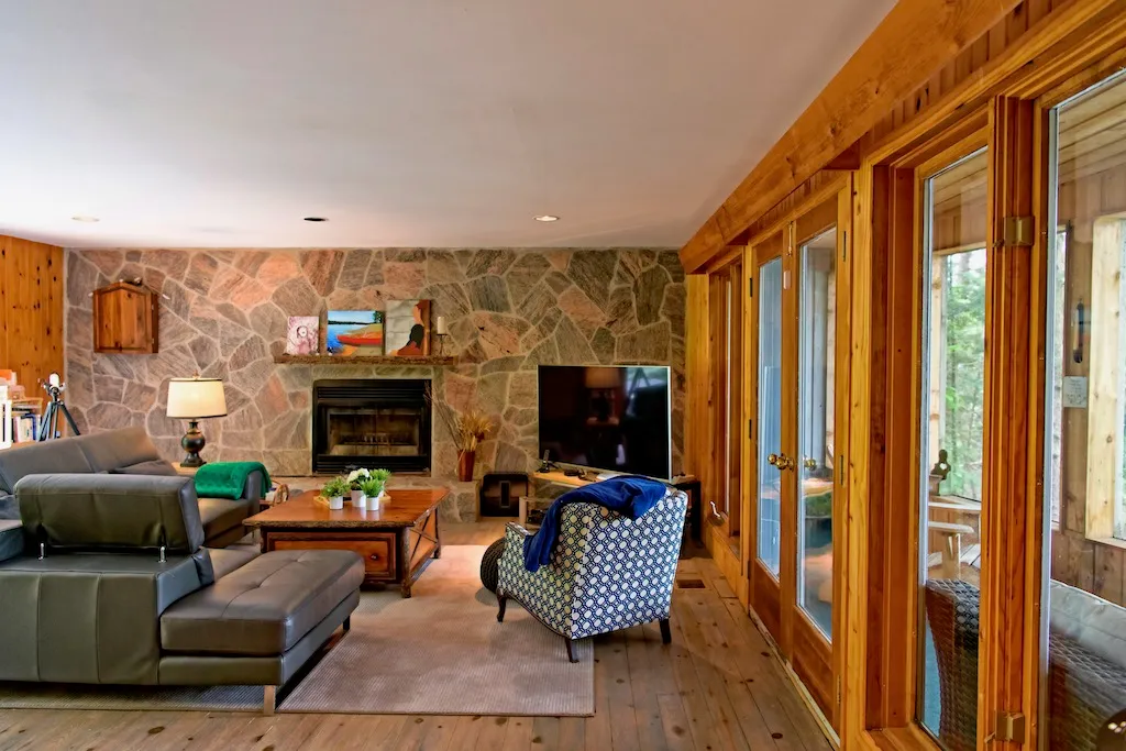 Rosseau Reflections - Muskoka Cottage - The Great Room